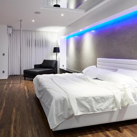 Luv Motel Joinville Exterior foto